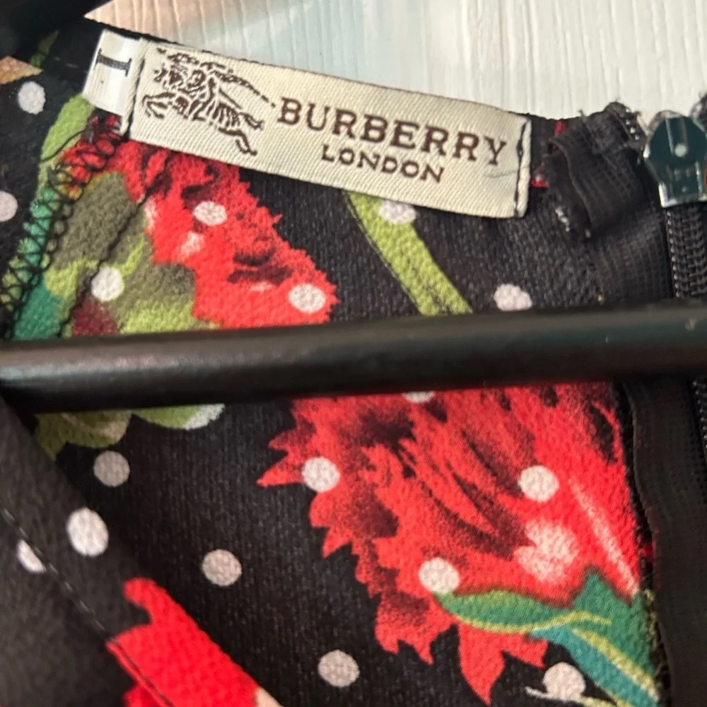 Burberry Flowered tunic shirt - Picture 5 of 5
